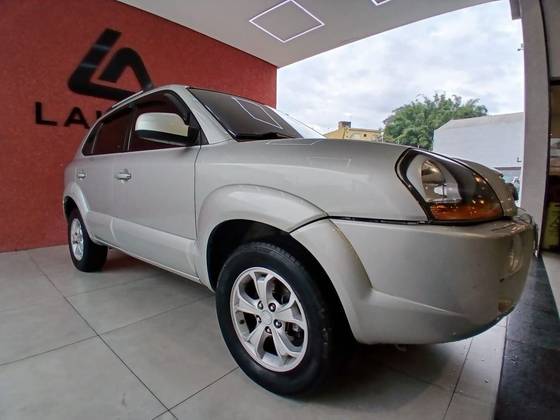 HYUNDAI TUCSON 2.0 MPFI GL 16V 142CV 2WD GASOLINA 4P MANUAL